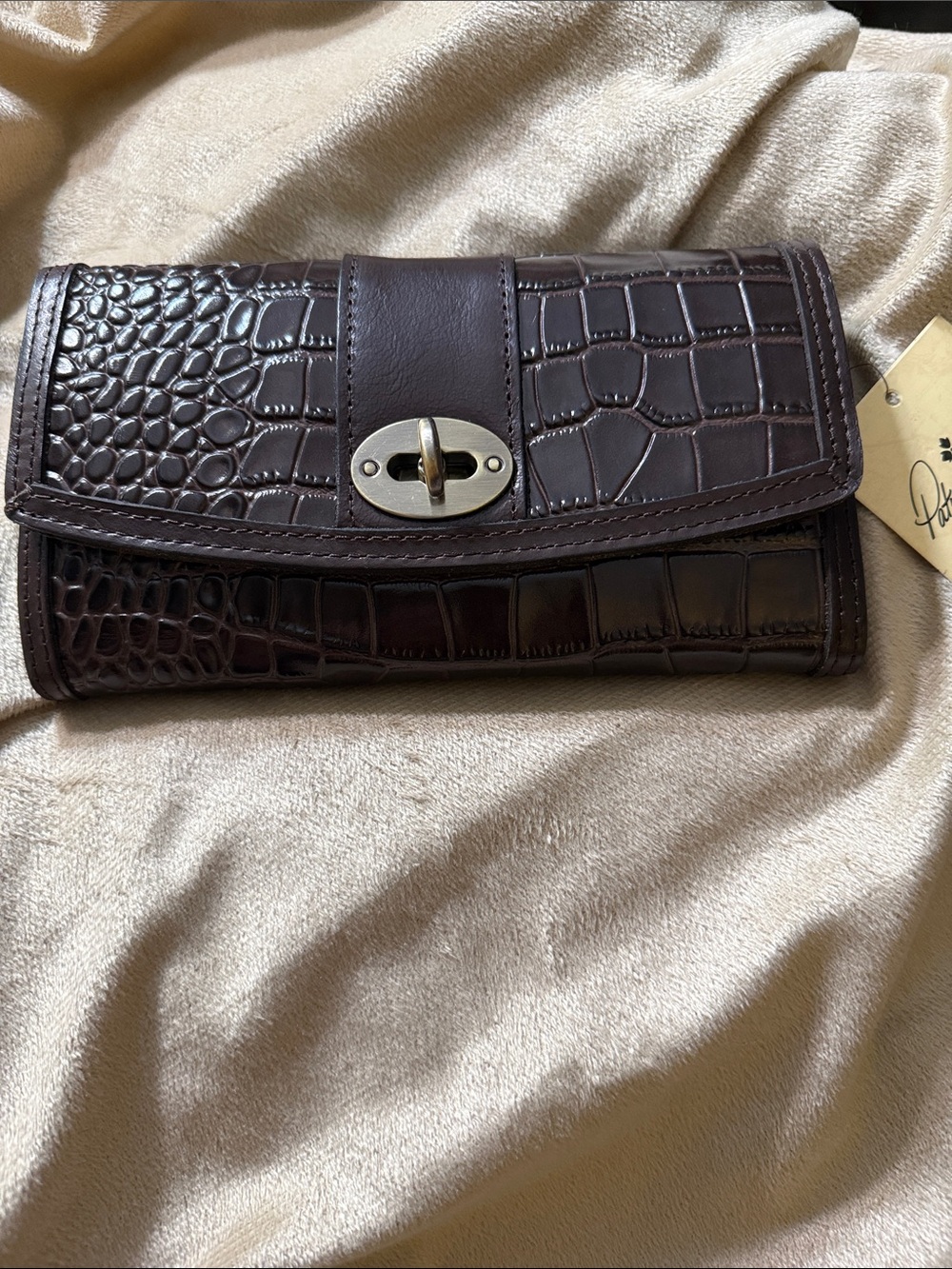 Patricia Nash “Nerita”Leather Embossed Choc. Brown Clutch Wallet, NWT